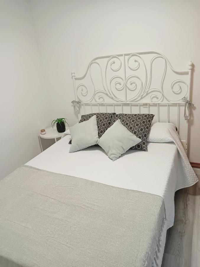Ria Apartment *